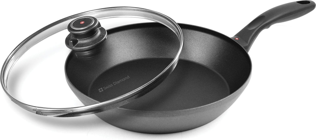 Swiss Diamond - 11" x 2" Edge Stir Fry Pan with Lid (28 x 5 cm) - 6528C