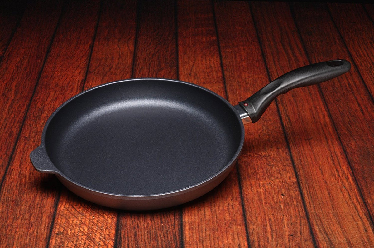 Swiss Diamond - 12.5" Induction Nonstick Fry Pan (32 cm) - 6432i
