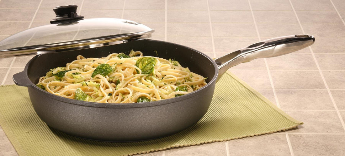 Swiss Diamond - 12.5" Induction Nonstick Saute Pan with SS Handle & Lid - 6732IC
