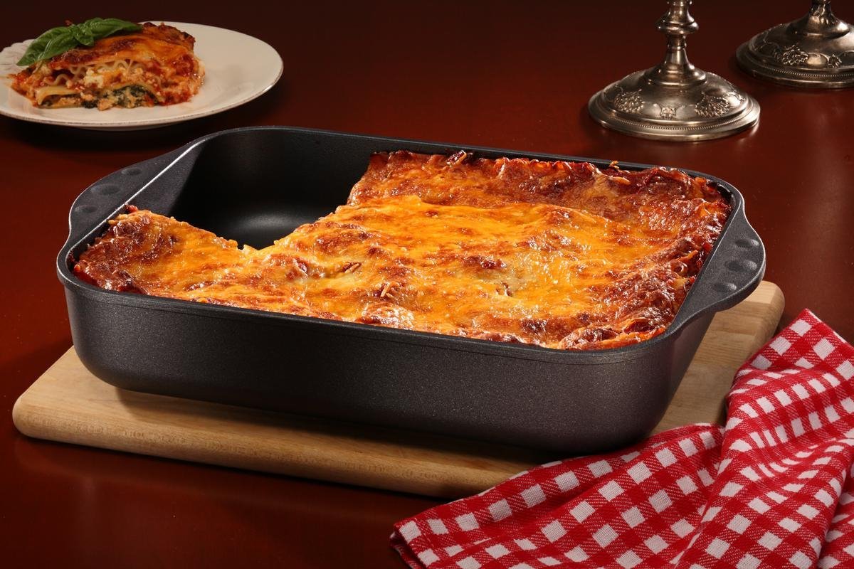 Swiss Diamond - 12.5" x 10" Classic Nonstick Roasting Pan (4.5L) - 63225