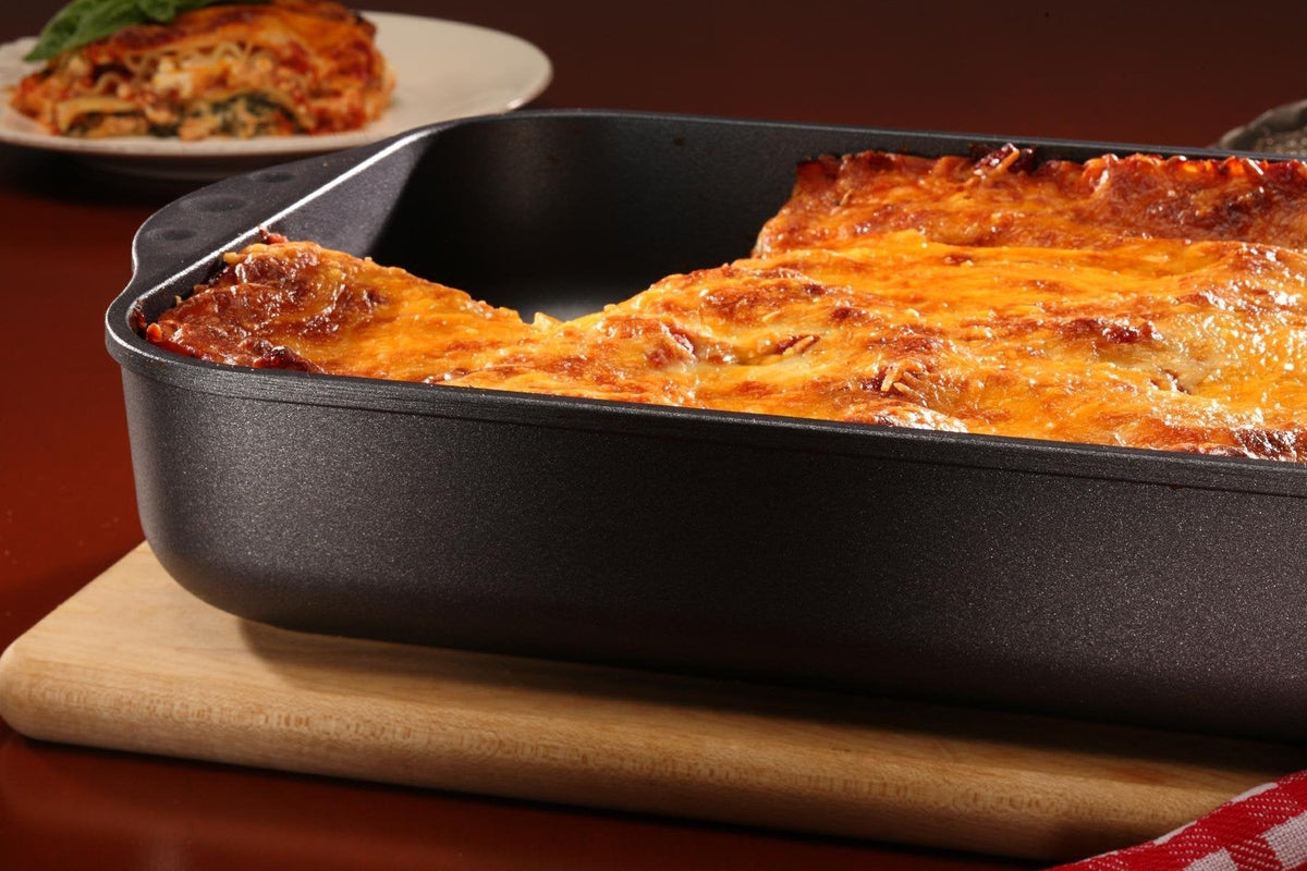 Swiss Diamond - 12.5" x 10" Classic Nonstick Roasting Pan (4.5L) - 63225