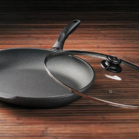 Swiss Diamond - 15" x 10.25" HD Classic Oval Fry Pan with Lid (38 cm x 26 cm) - 6538C