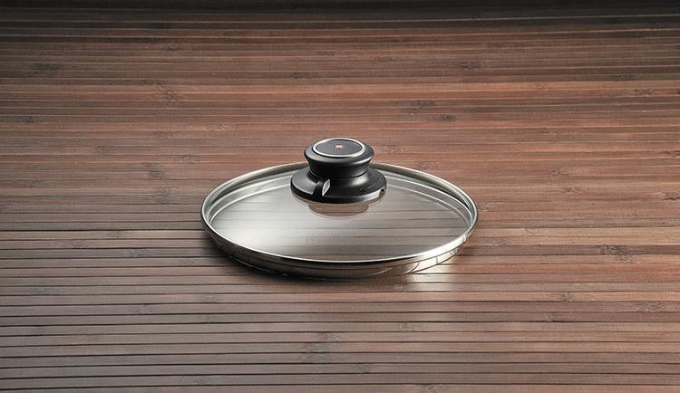 Swiss Diamond - 7" Tempered Round Glass Lid - C18SD