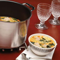 Swiss Diamond - 9.5" Nonstick Clad Dutch Oven with Lid (24 cm) - SDP31724ic