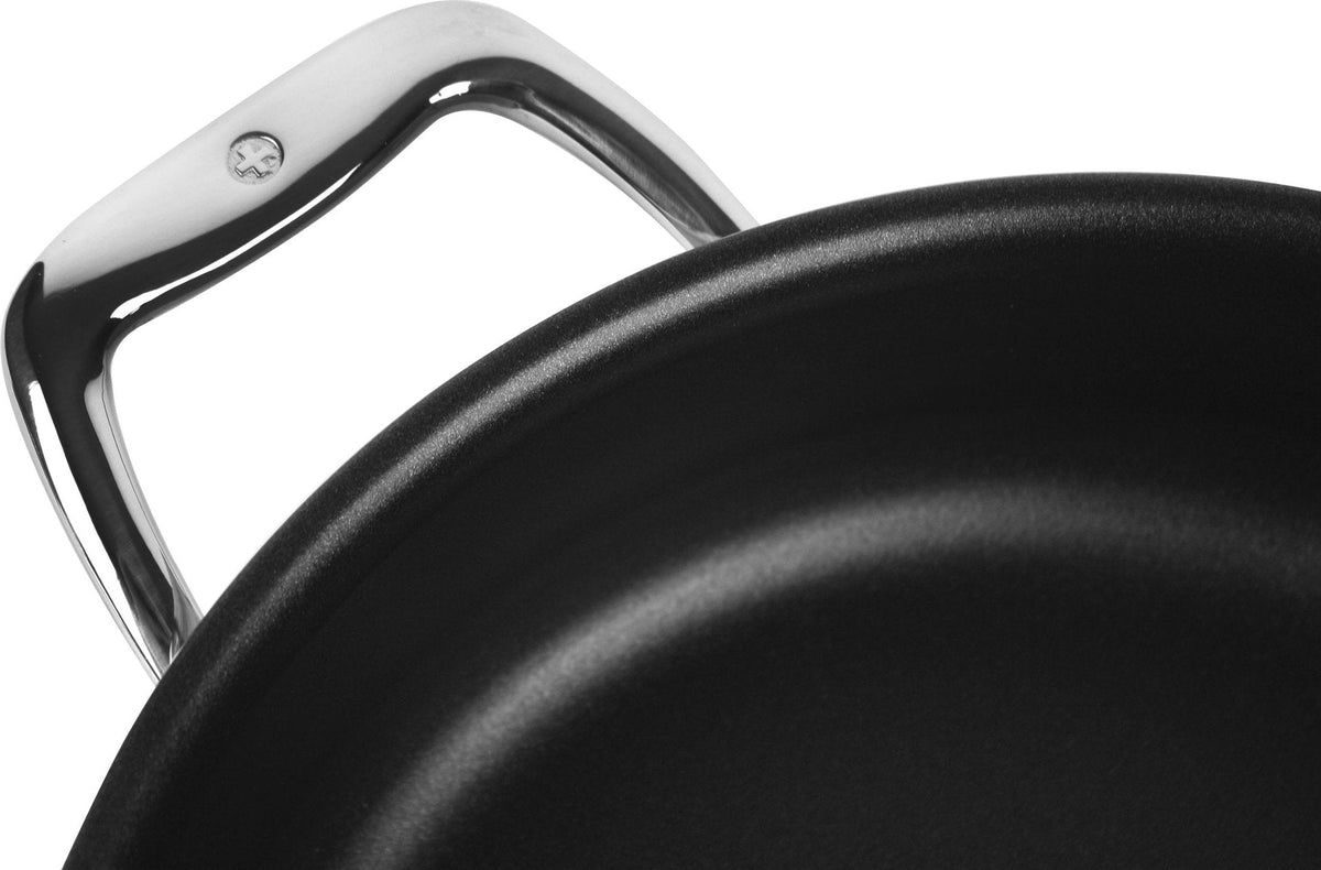 Swiss Diamond - 9.5" Nonstick Clad Sauté Pan with Lid (24 cm) - SDP3724ic