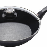 Swiss Diamond - 9.5" x 2" Nonstick Edge Stir Fry Pan with Lid (24 x 5 cm) - 6524C