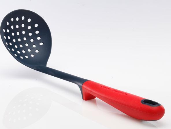 Swiss Diamond - No More Mess Skimmer - SDT04