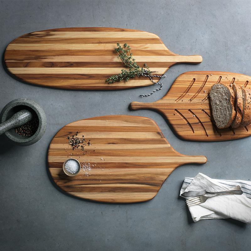 TeakHaus - 19" x 9 x 0.5" Canoe Bread Board - TH701