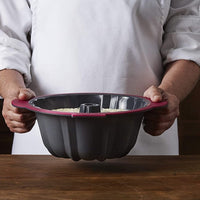 Trudeau - 10 Cup Structure Silicone Pro Fluted Cake Pan - 09915136