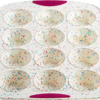 Trudeau - 12 Count Muffin Pan Confetti Fuchsia - 05118553