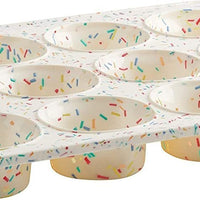 Trudeau - 12 Count Muffin Pan Confetti Fuchsia - 05118553