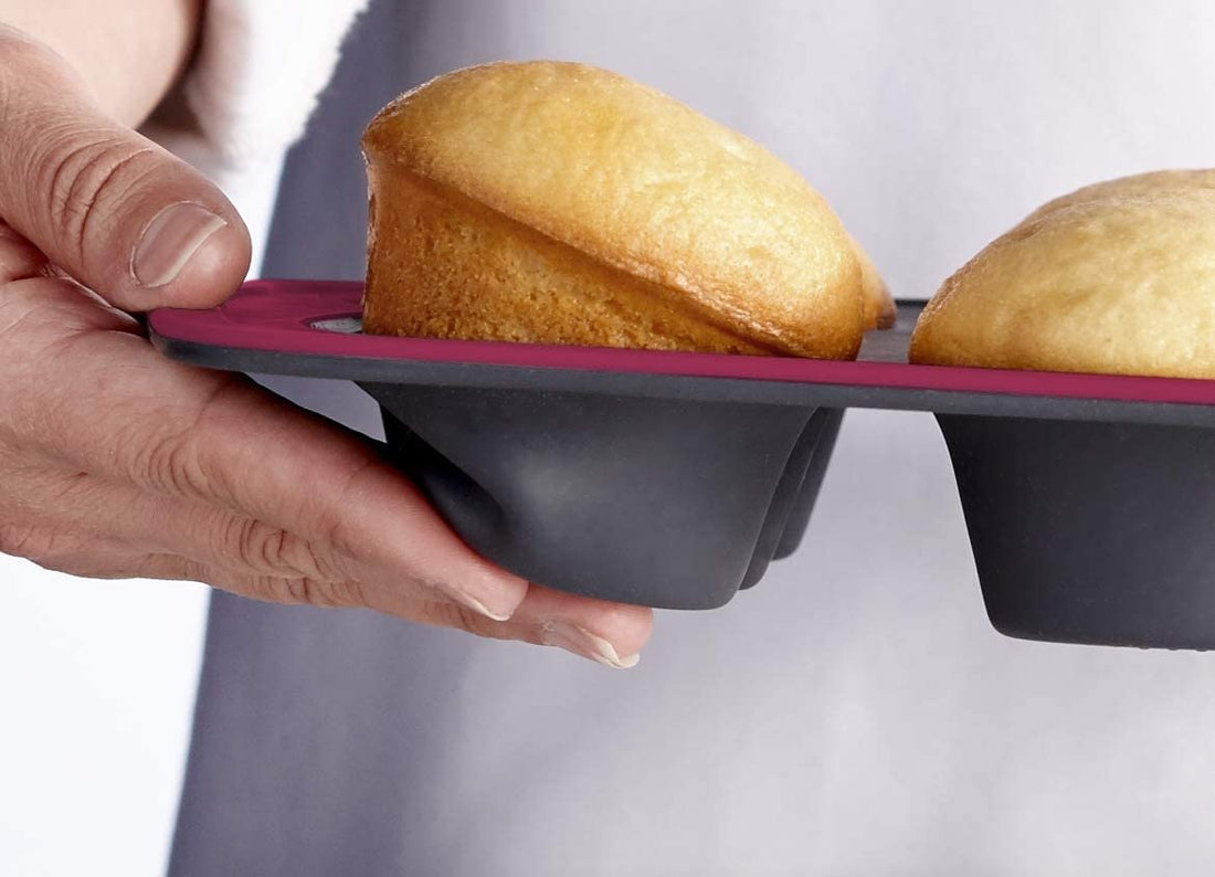 Trudeau - 12 Count Structure Silicone Pro Muffin Pan - 09912094