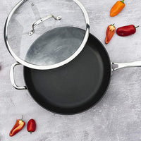 Trudeau - 12" Heroic Saute Pan with Lid - 80119074