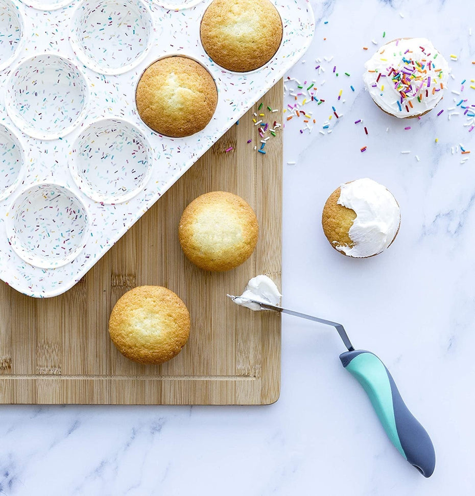 Trudeau - 24 Count Mini Muffin Pan Confetti Fuchsia - 05118554