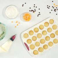 Trudeau - 24 Count Mini Muffin Pan Confetti Fuchsia - 05118554