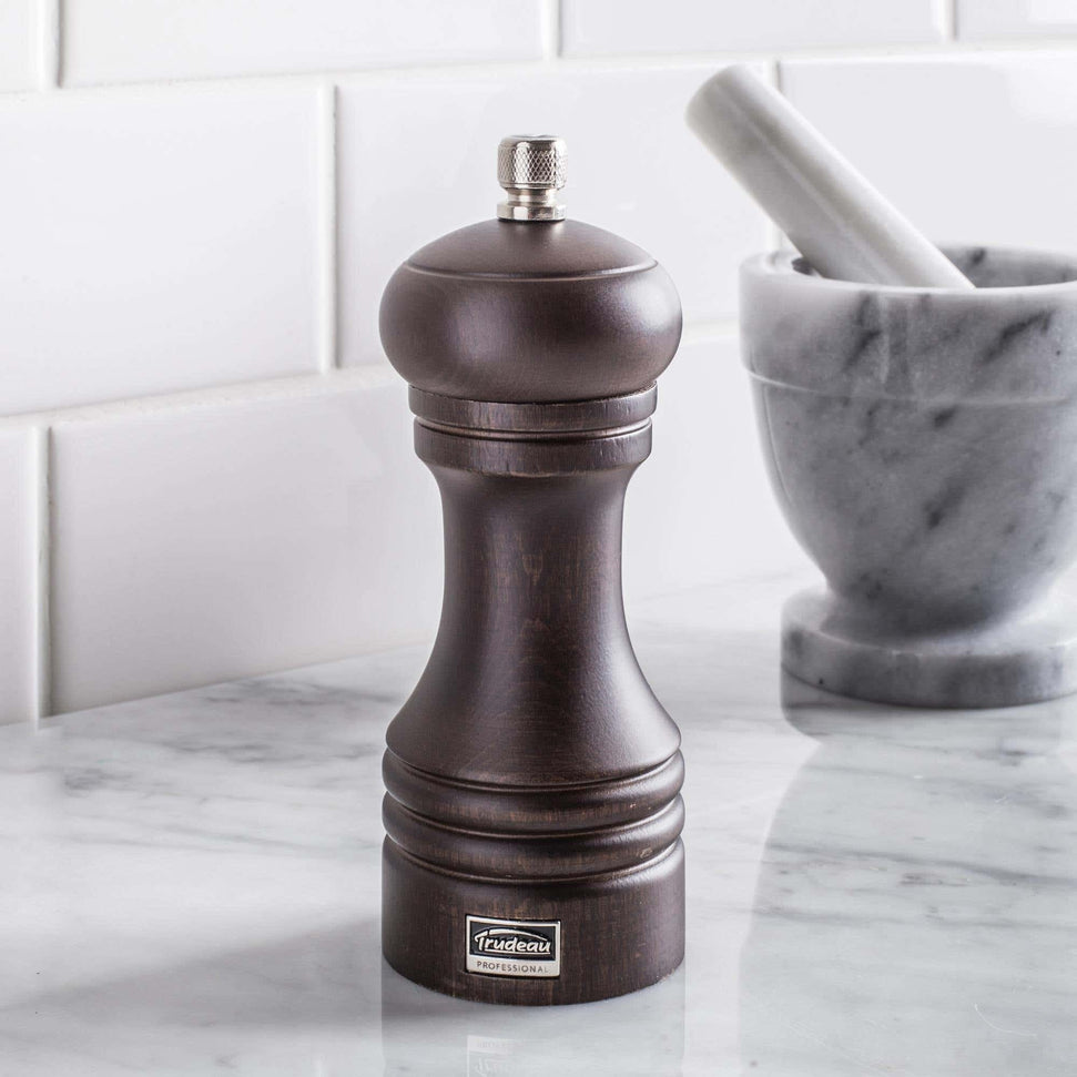 Trudeau - 6" Professional Pepper Mill Choco Wood - 071340