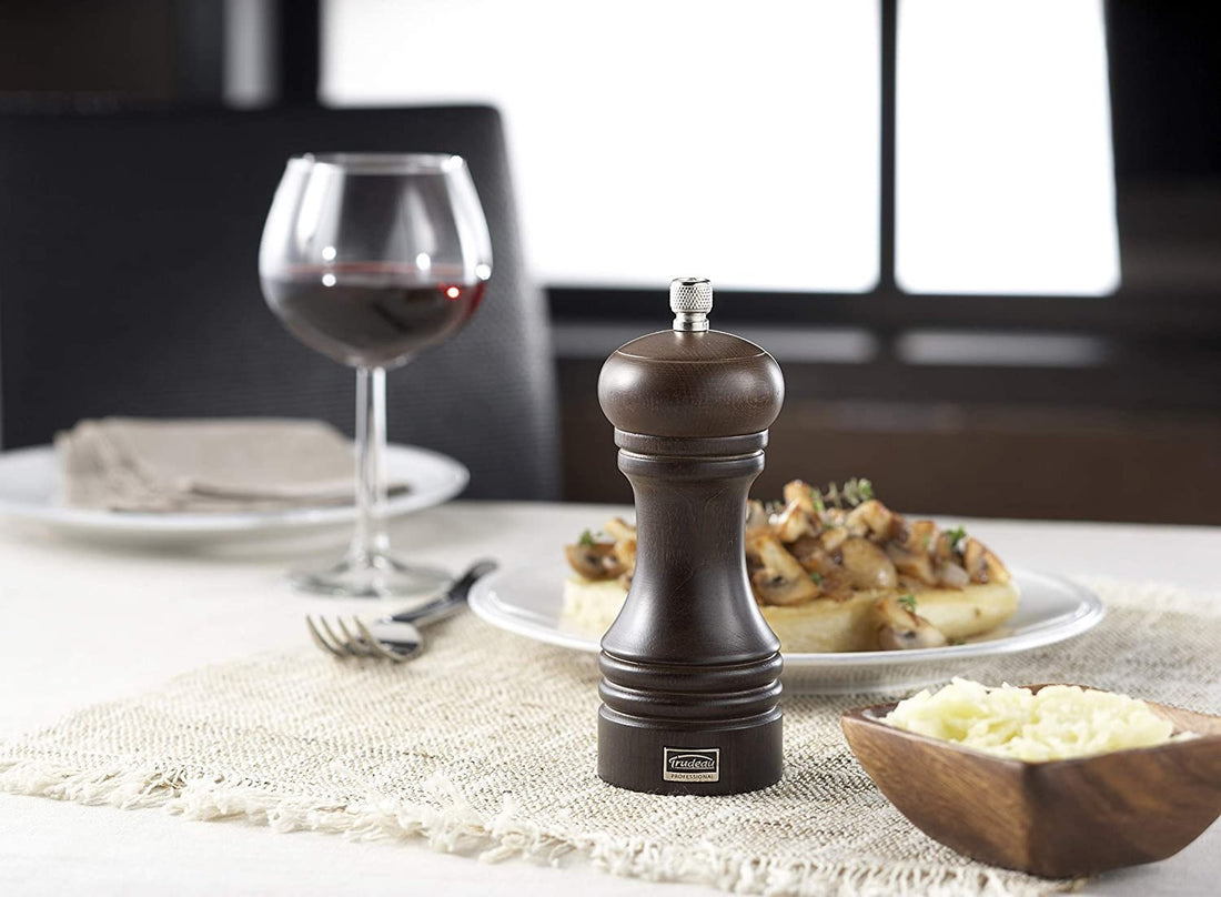 Trudeau - 6" Professional Pepper Mill Choco Wood - 071340