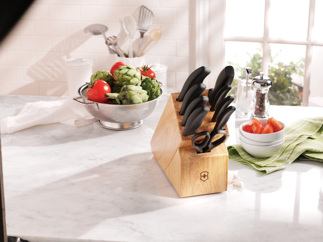 Victorinox - 10 Piece Swiss Classic Block Set - 6.7603-X5