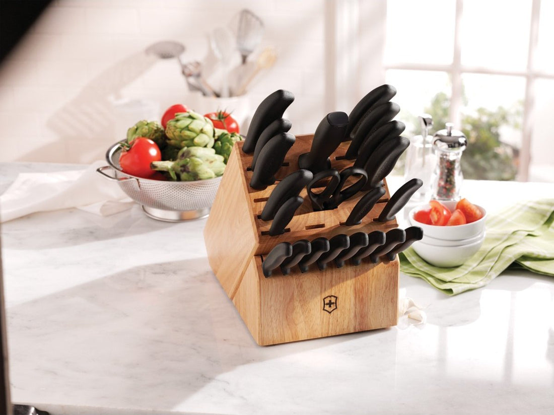 Victorinox - 22 Piece Swiss Classic Block Set - 6.7503-X2