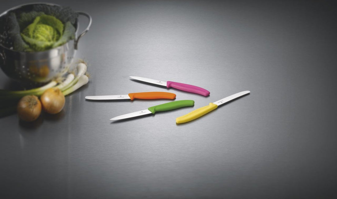 Victorinox - Green 4.25" Swiss Classic Serrated Round Blade Utility Knife - 6.7836.L114