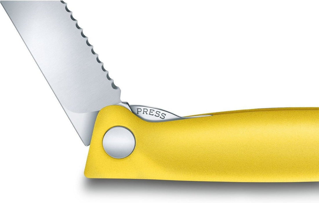 Victorinox - Swiss Classic Foldable Serrated Paring Knife Yellow - 6.7836.F8B