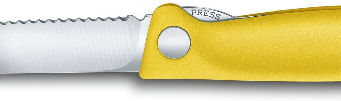 Victorinox - Swiss Classic Foldable Serrated Paring Knife Yellow - 6.7836.F8B