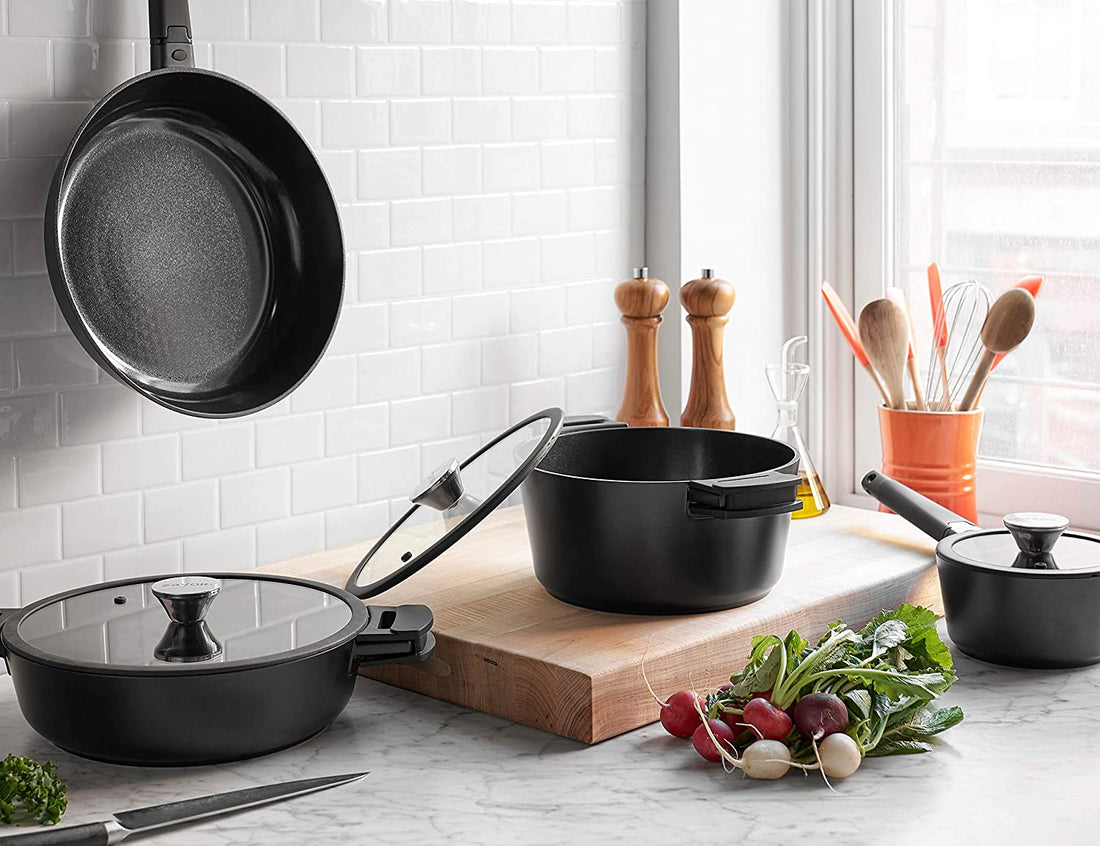 Zavor - Noir 7 PC Cast Aluminum Cookware Set - ZCWNR22