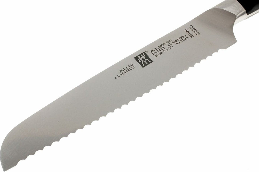 Zwilling - Pro 8" Bread Knife 200mm - 38406-201
