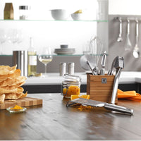 Zwilling - Pro Stainless Steel Garlic Press - 37160-019