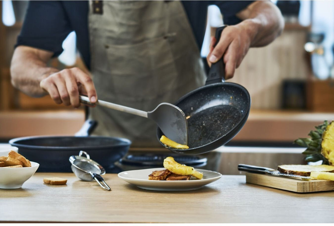 Zwilling - Pro Stainless Steel & Silicone Turner - 37160-013