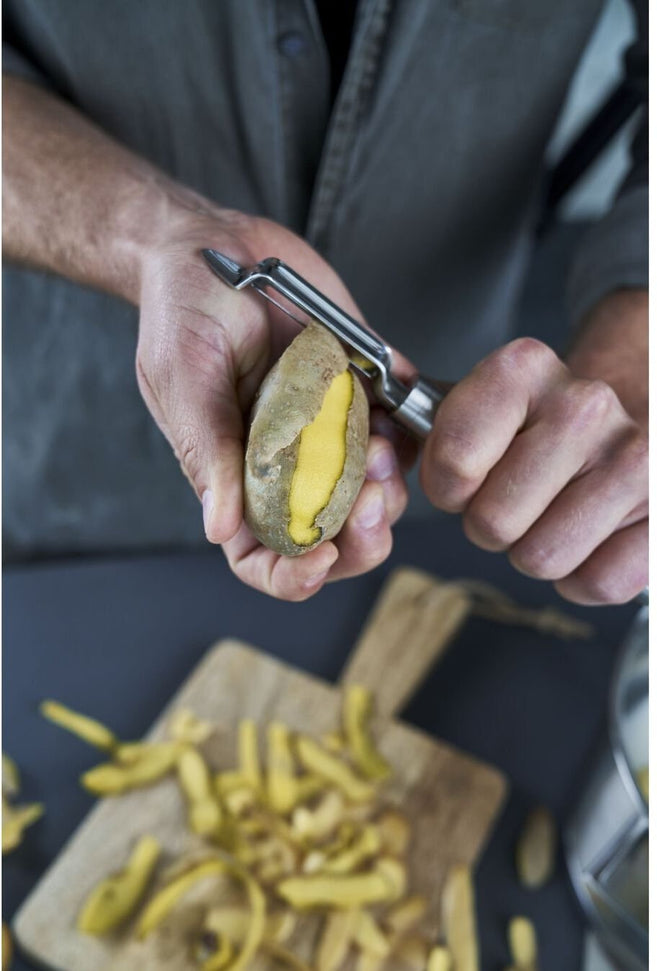 Zwilling - Pro Stainless Steel Swivel Peeler - 37160-036